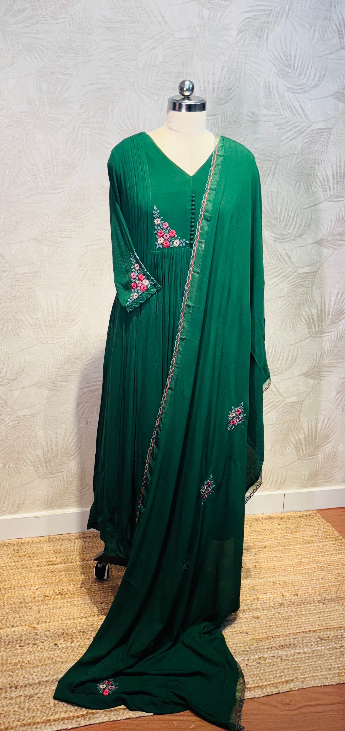 Dark Green Wrinkled Rayon Salwar Suit Set